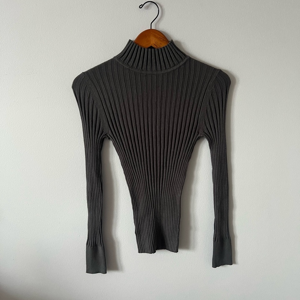 LOFT Ribbed Gray Turtleneck Sweater